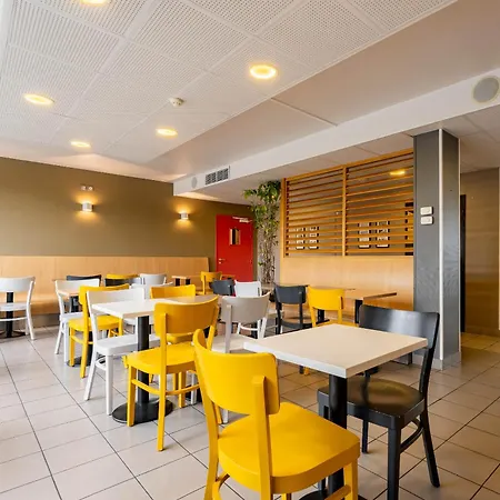 B&B Hotel Valenciennes Marly Отель