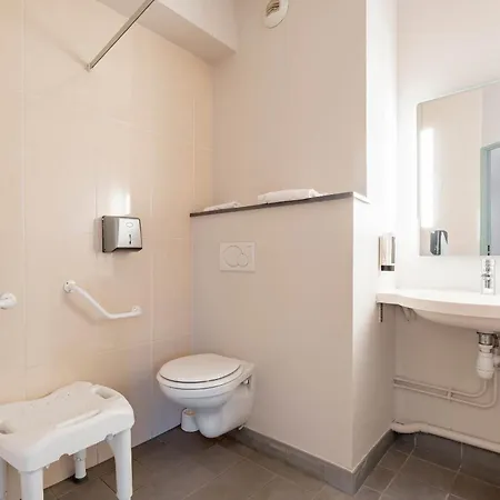 Hotel Valenciennes Marly 2*