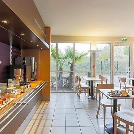 Valenciennes Marly ホテル Marly (Nord)