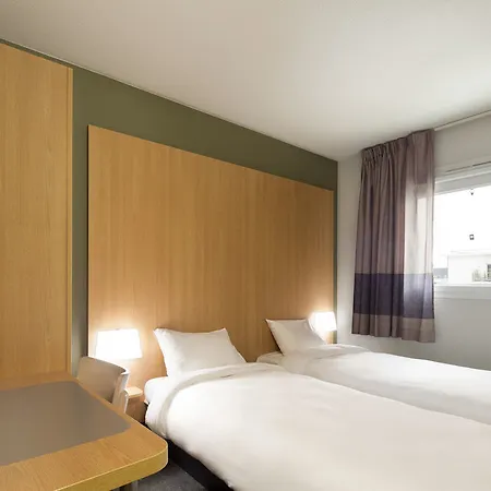 Valenciennes Marly Hotel