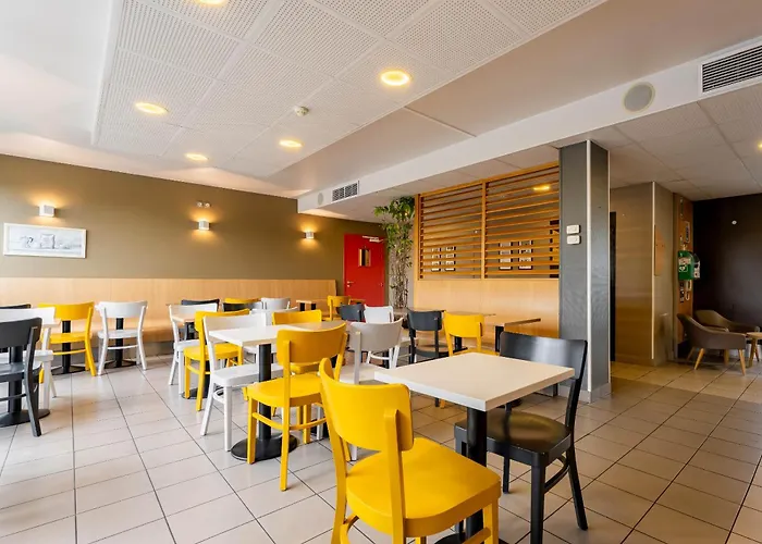 Valenciennes Marly Hotel