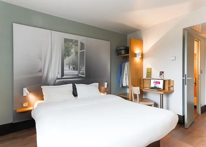 Hotel Valenciennes Marly 2*