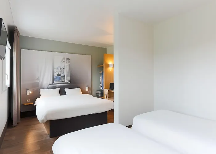 Hotel Valenciennes Marly 2*