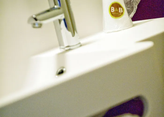 Valenciennes Marly 2*