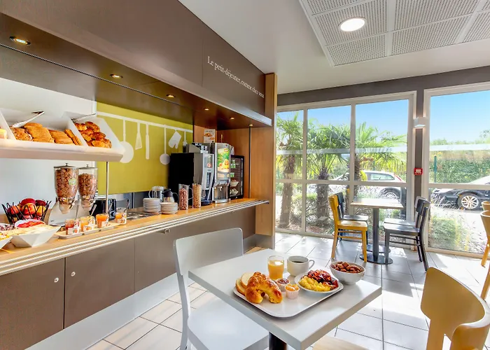 Valenciennes Marly Hotel