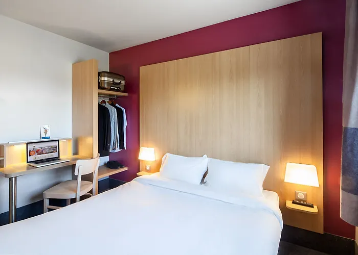 Valenciennes Marly 2*